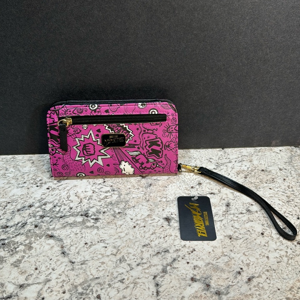 Disney Ms Marvel Folding Phone Case / Wallet. NWT.